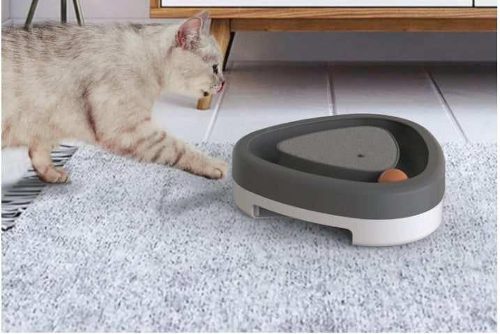Triangle Turntable Electric Pet Toy